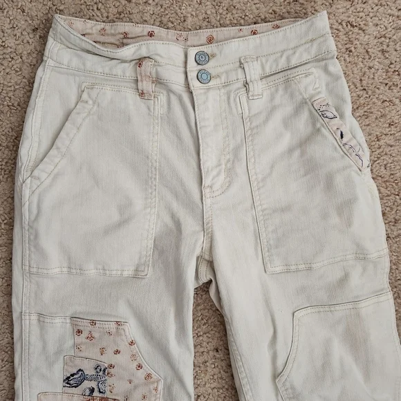 Pilcro Anthropologie Size 26 The Wanderer Jeans Patchwork Cream Pant Floral - Picture 2 of 11